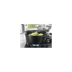 Cocotte fonte ovale noire Staub ø 31 cm