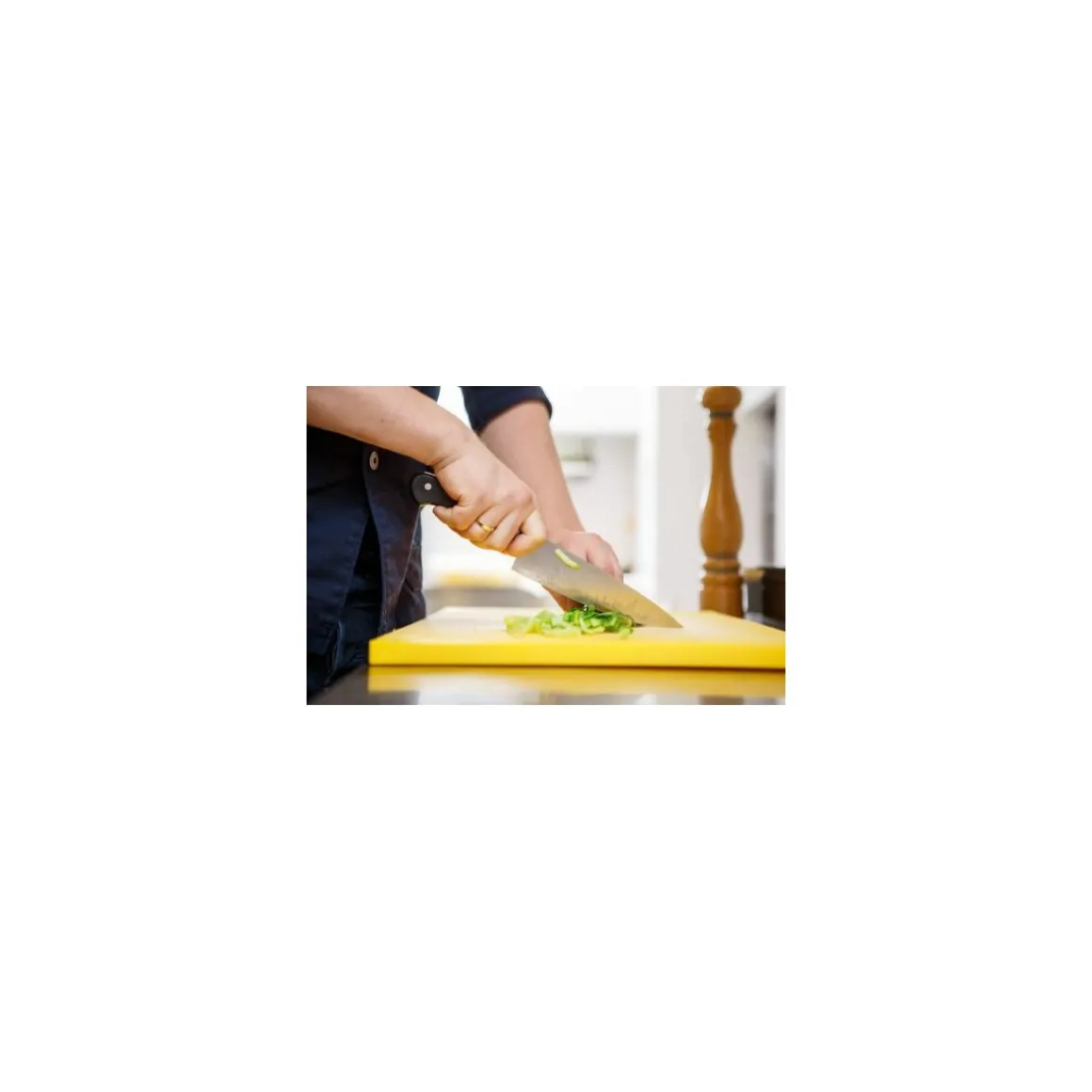 Planche de découpe PEHD jaune 50 x 30 x 2 cm