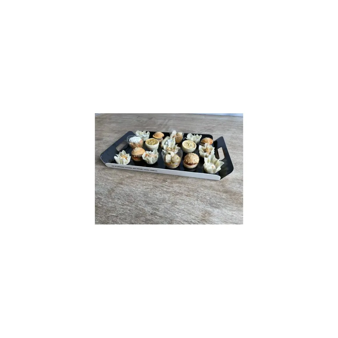 Plateau traiteur carton noir 28 x 19 cm - par 50